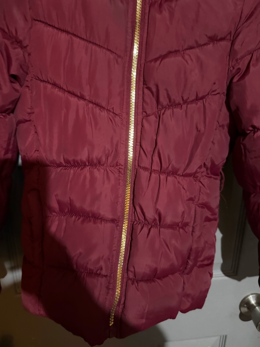 Juicy Couture Girls Burgundy Puffer‎ Jacket with Faux Fur Trim - Picture 4 of 12